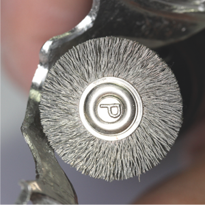 50. Алмазная дисковая щетка